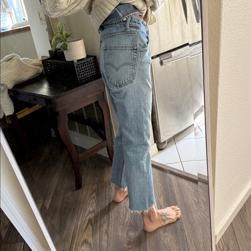 Customized pair of Levi’s 505 jeans into
About a size 26 vintage denim - Picture 2 of 16